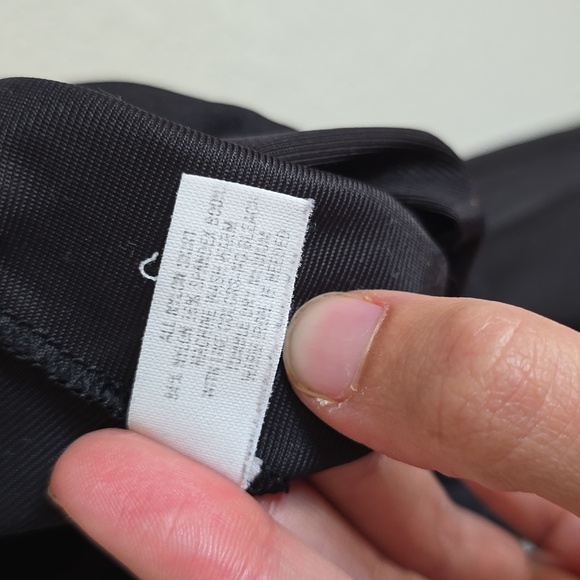 Shadow Line Chic Black Lace Slip Dress - Picture 3 of 4